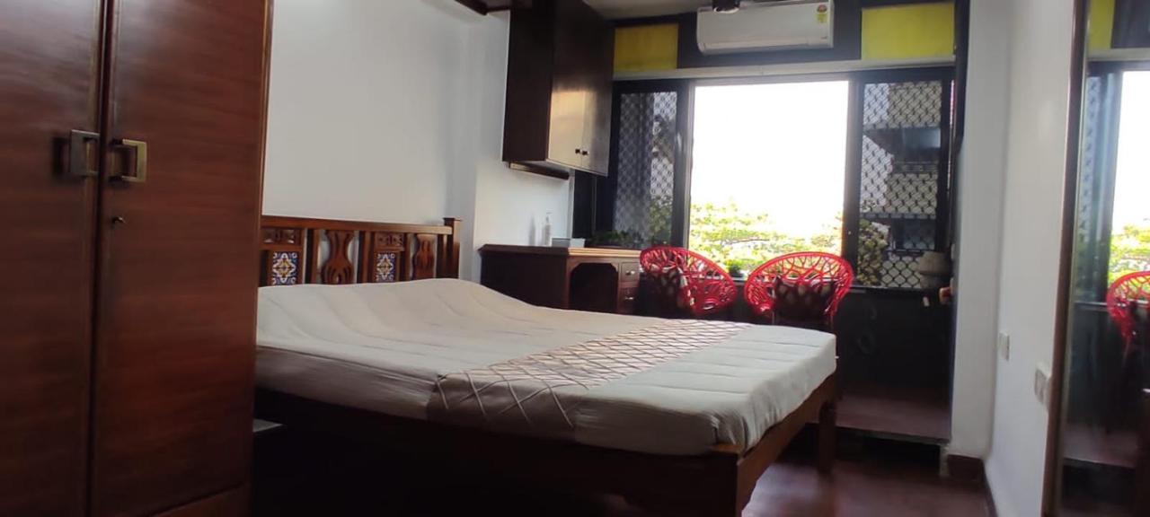 Cozy Private Ac Studio By The Sea Bandstand Bandra W Mumbai Nr Taj Lands End Appartamento Esterno foto