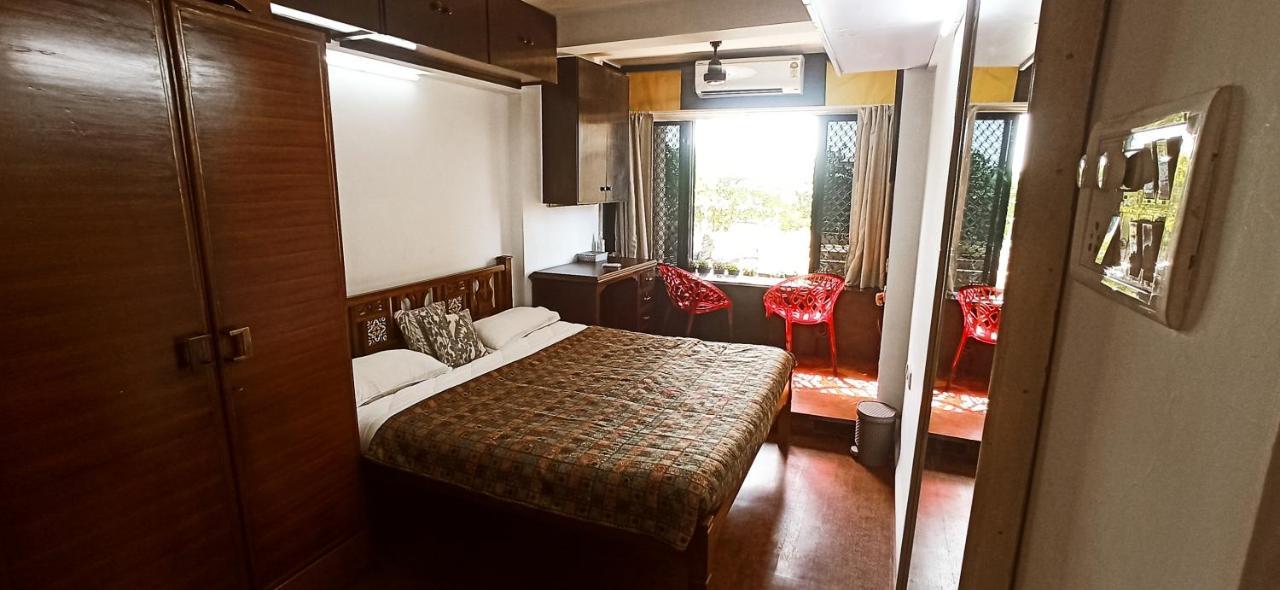 Cozy Private Ac Studio By The Sea Bandstand Bandra W Mumbai Nr Taj Lands End Appartamento Esterno foto