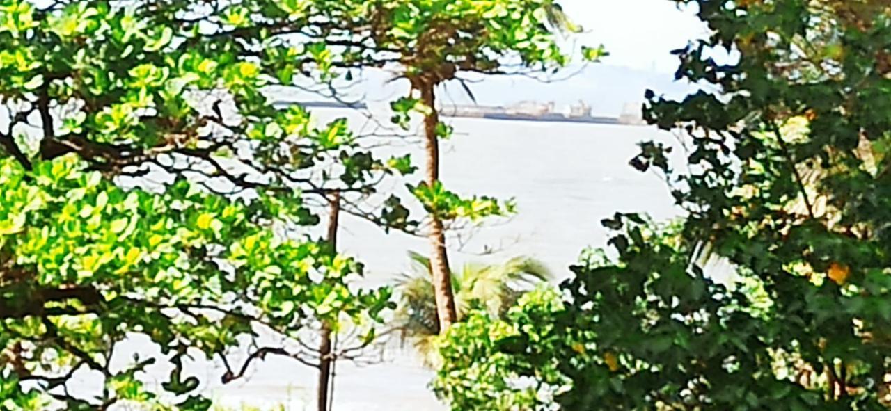 Cozy Private Ac Studio By The Sea Bandstand Bandra W Mumbai Nr Taj Lands End Appartamento Esterno foto